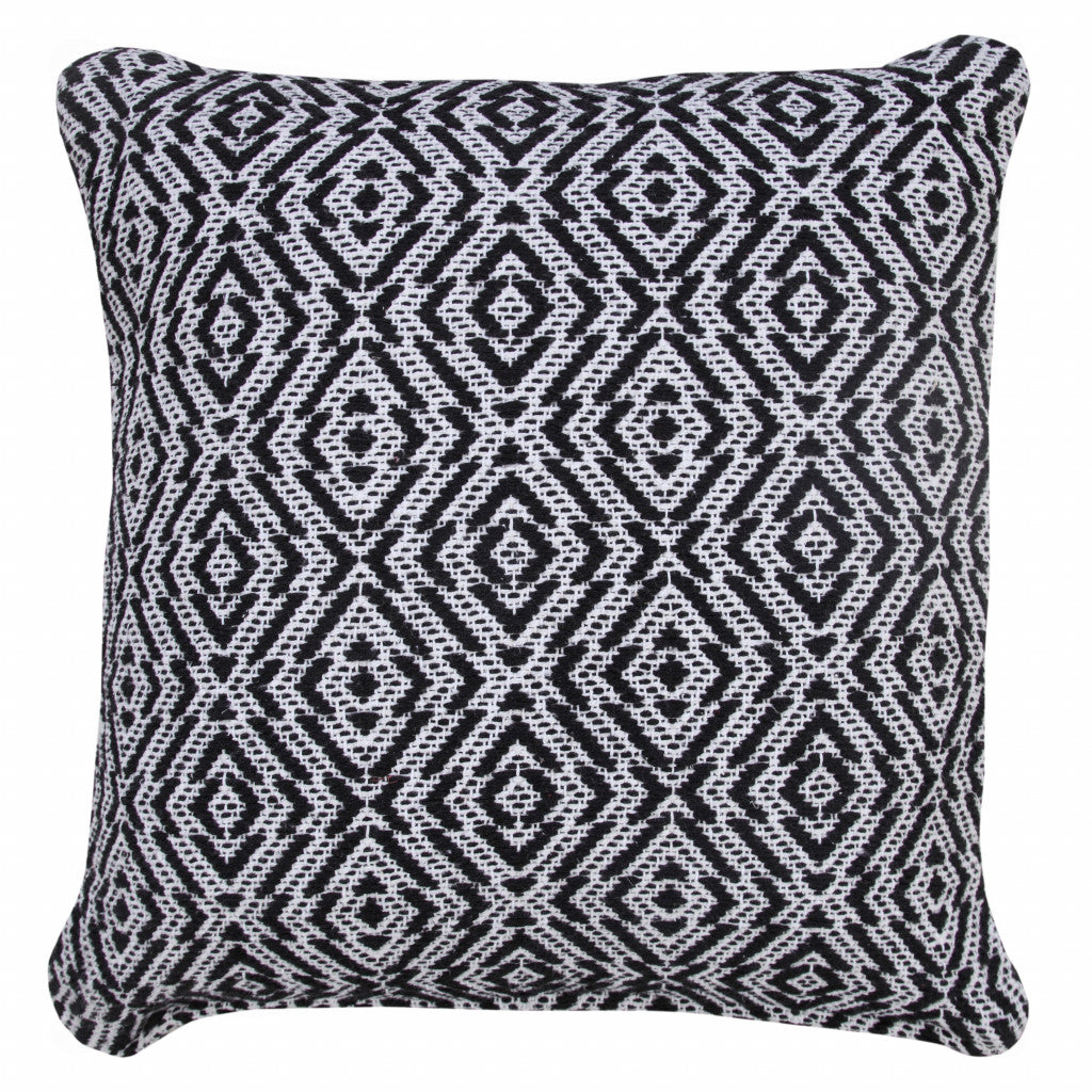 20" X 20" Black And White 100% Cotton Geometric Zippered Pillow-0